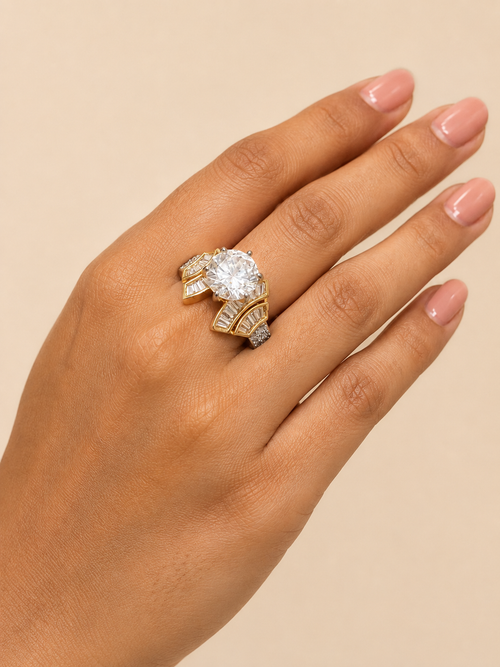 Baguette Wing Statement Ring - Gold