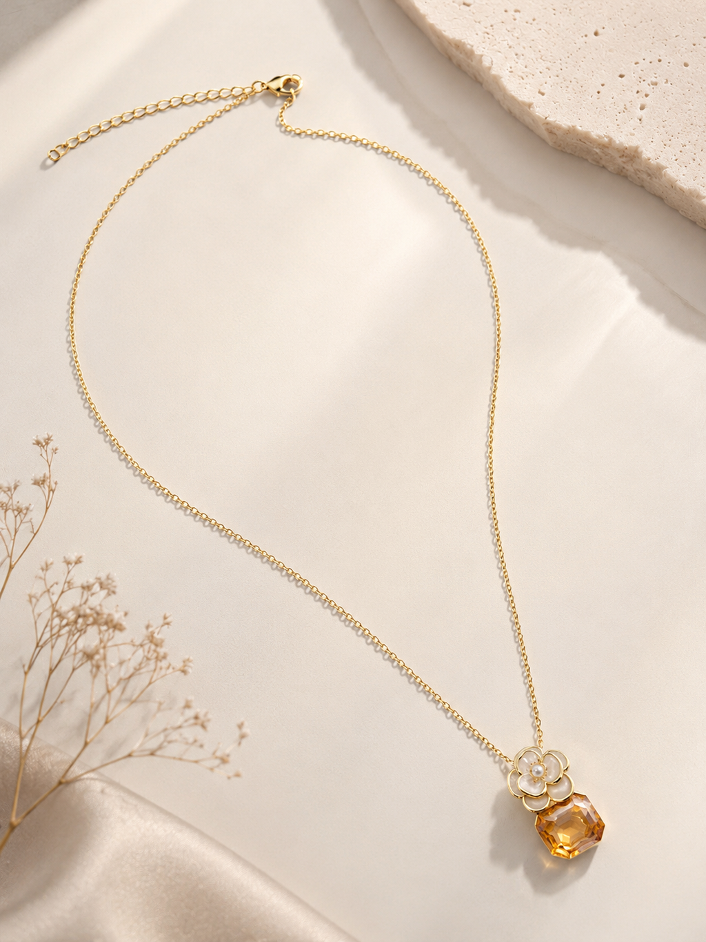 Champagne Camellia Pendant Set