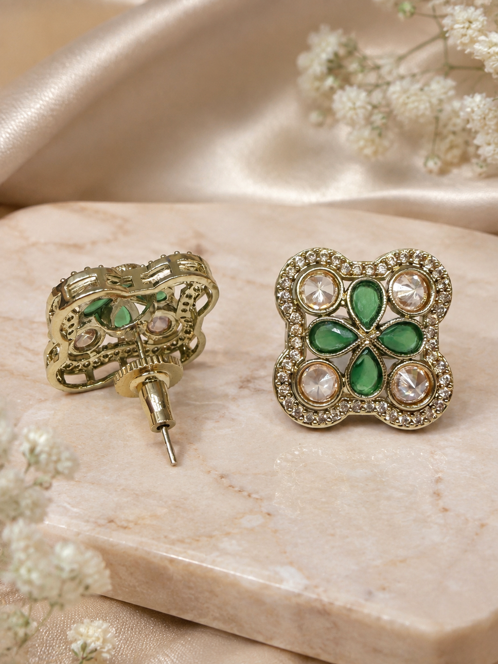 Emerald Kundan Medallion Stud Earrings