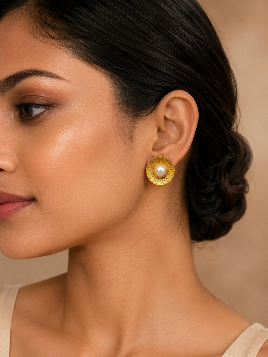 Etched Gold Pearl Stud Earrings