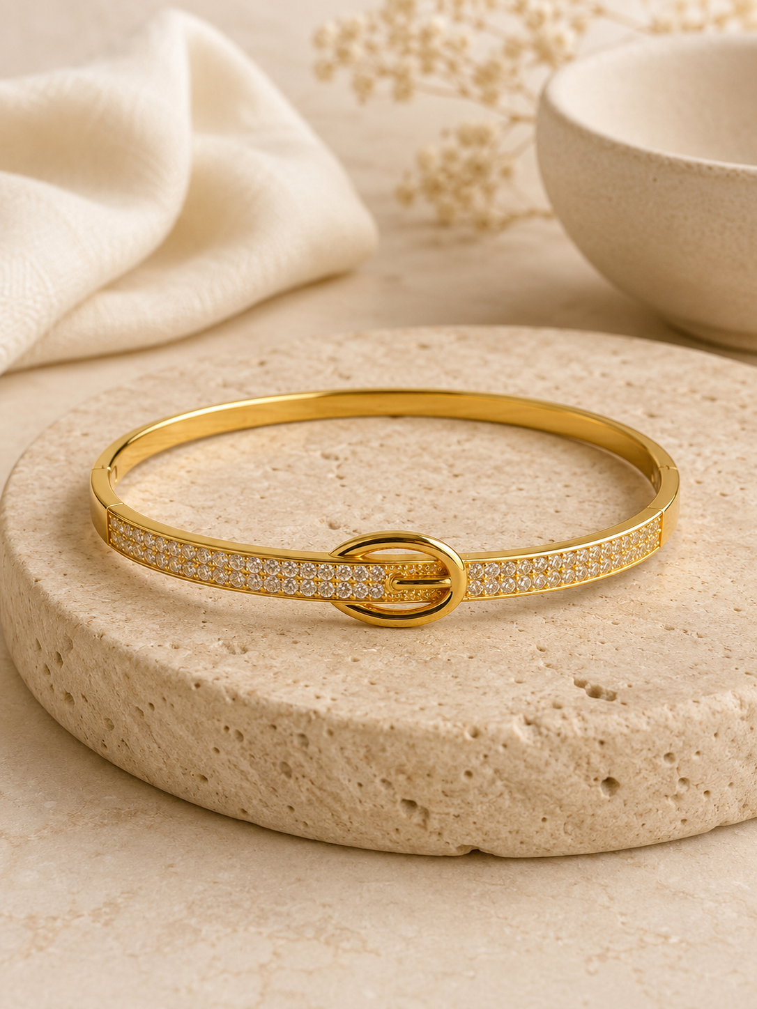 Noelle Oval Link Bangle Bracelet