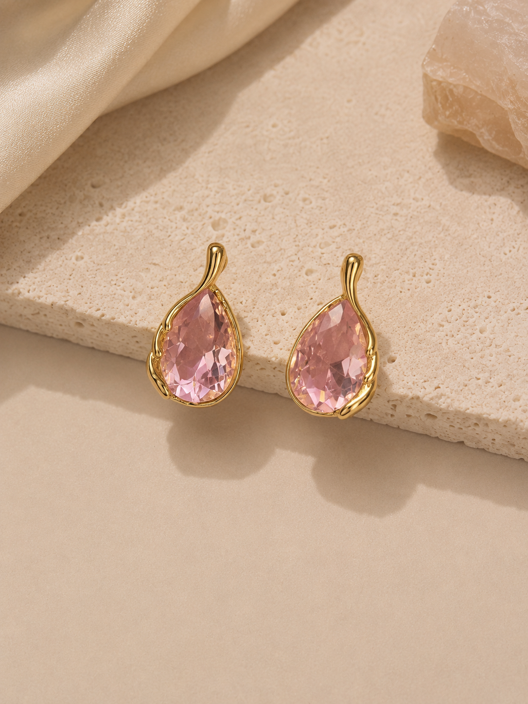 Pink Facet Pendant Set