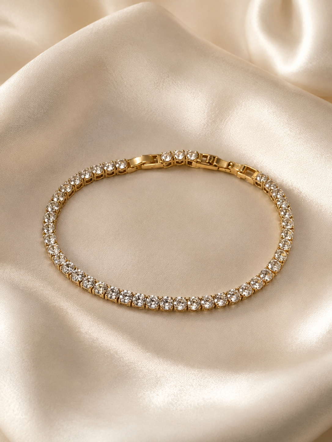 Round-Cut Rivière Tennis Bracelet
