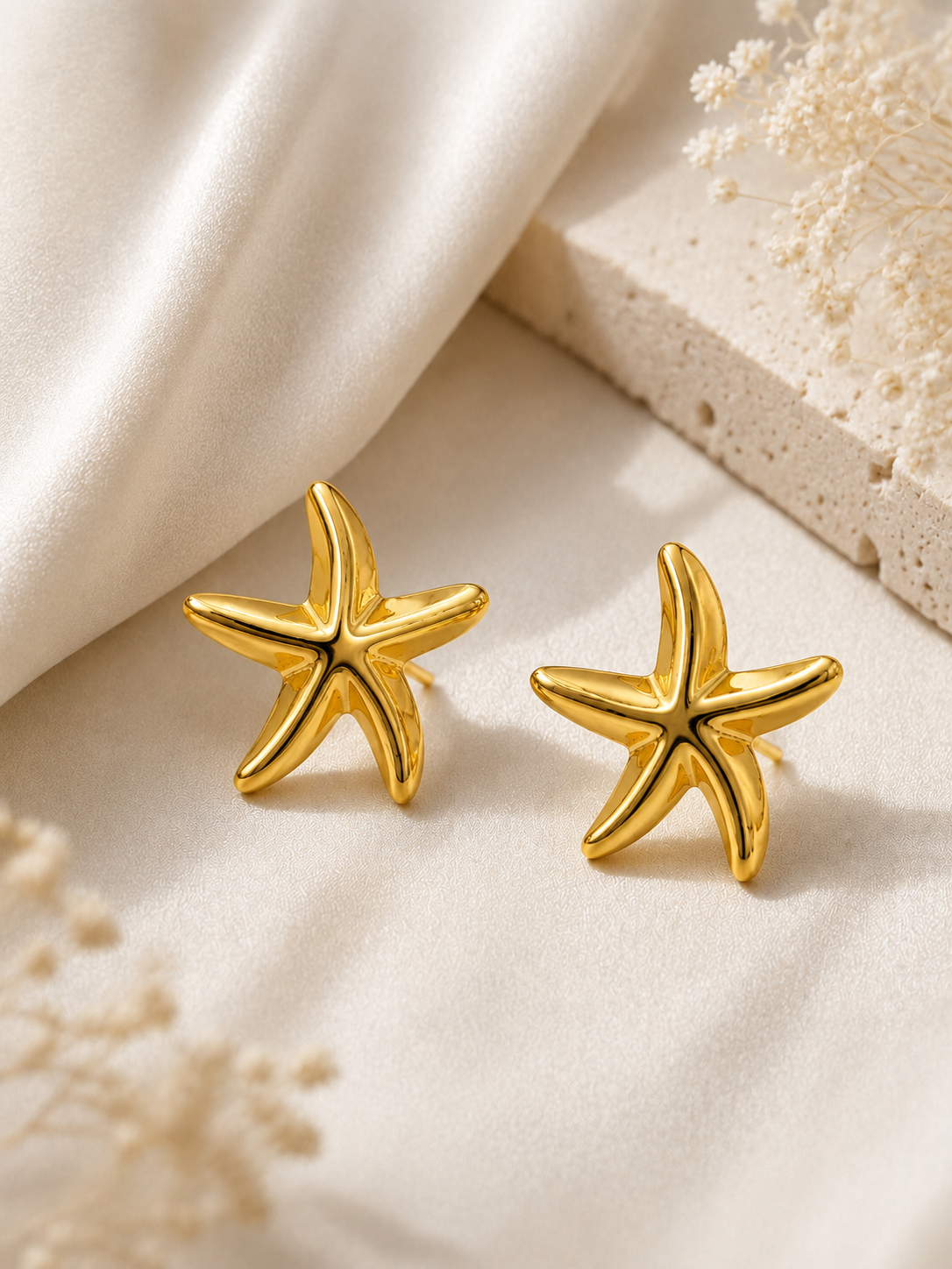 Seaside Golden Starfish Studs