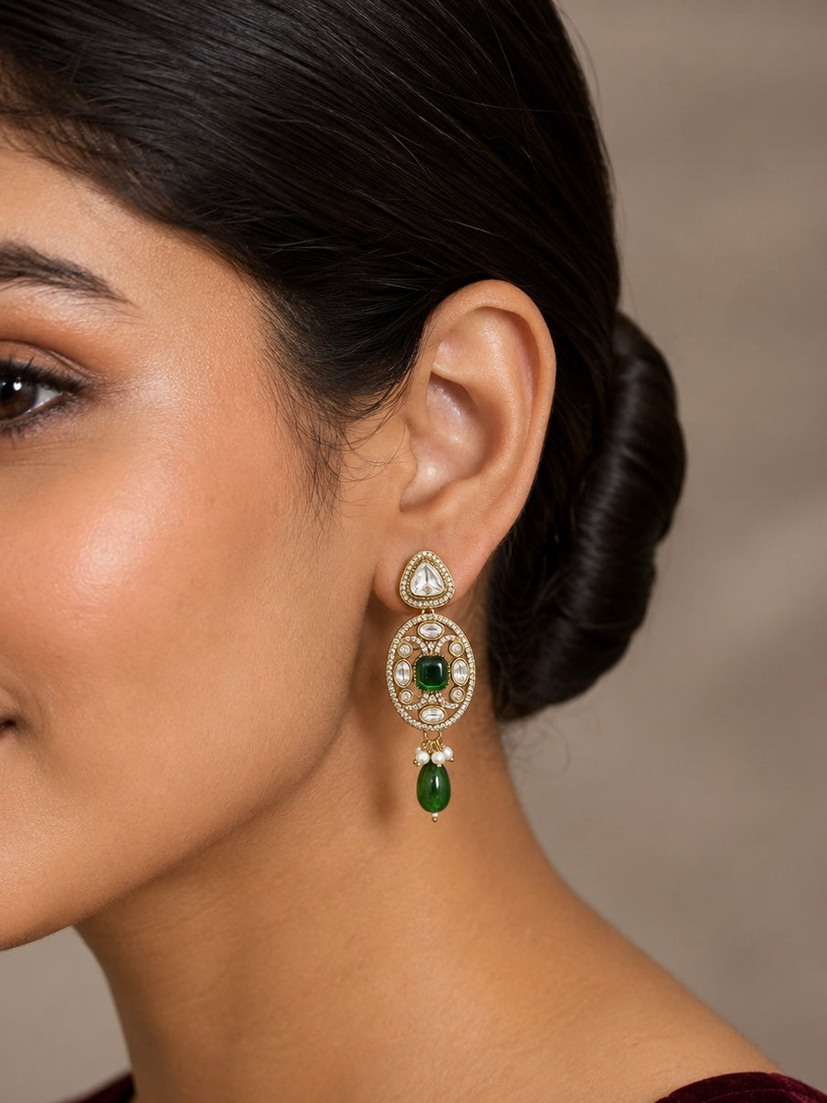 Shringar Emerald Green Kundan Necklace Set
