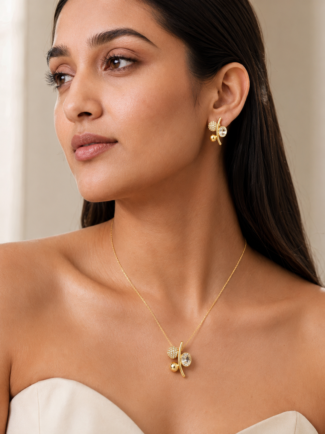 Signature Crystal Pendant Set