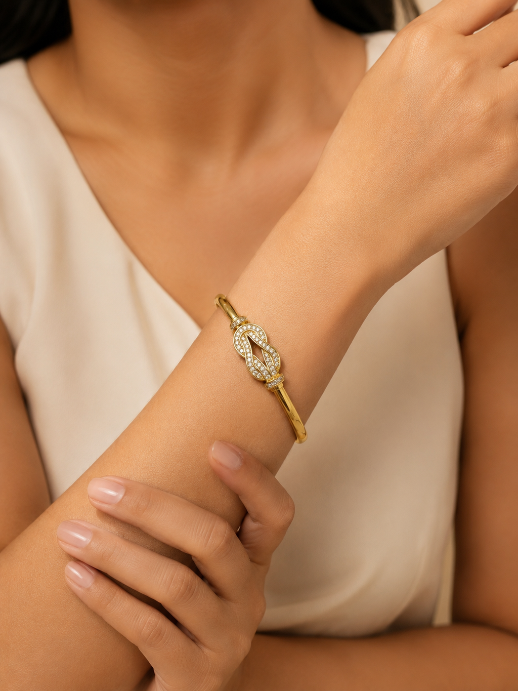 Veyra Pavé Knot Bangle Bracelet