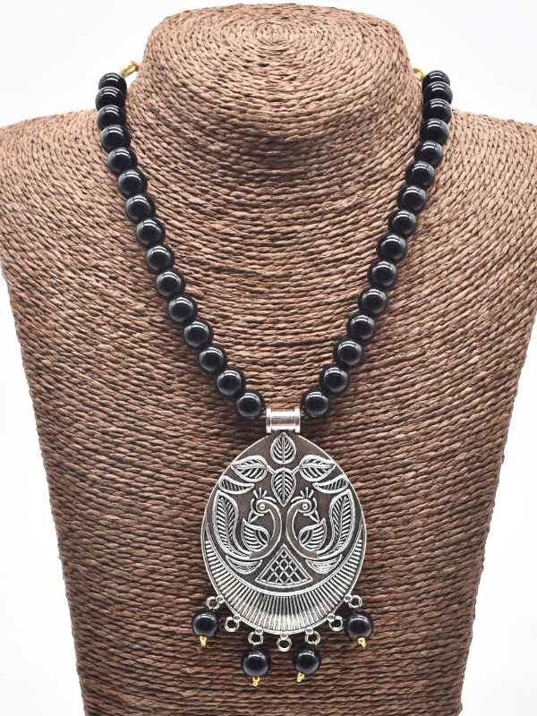 Long Continuous Beaded Crochet Rope Necklace in Shades of Gunmetal and –  LITVA'S Jewelry