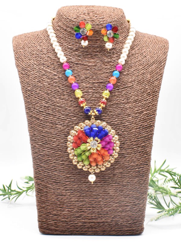 Multicolored Floral Necklace With Earrings